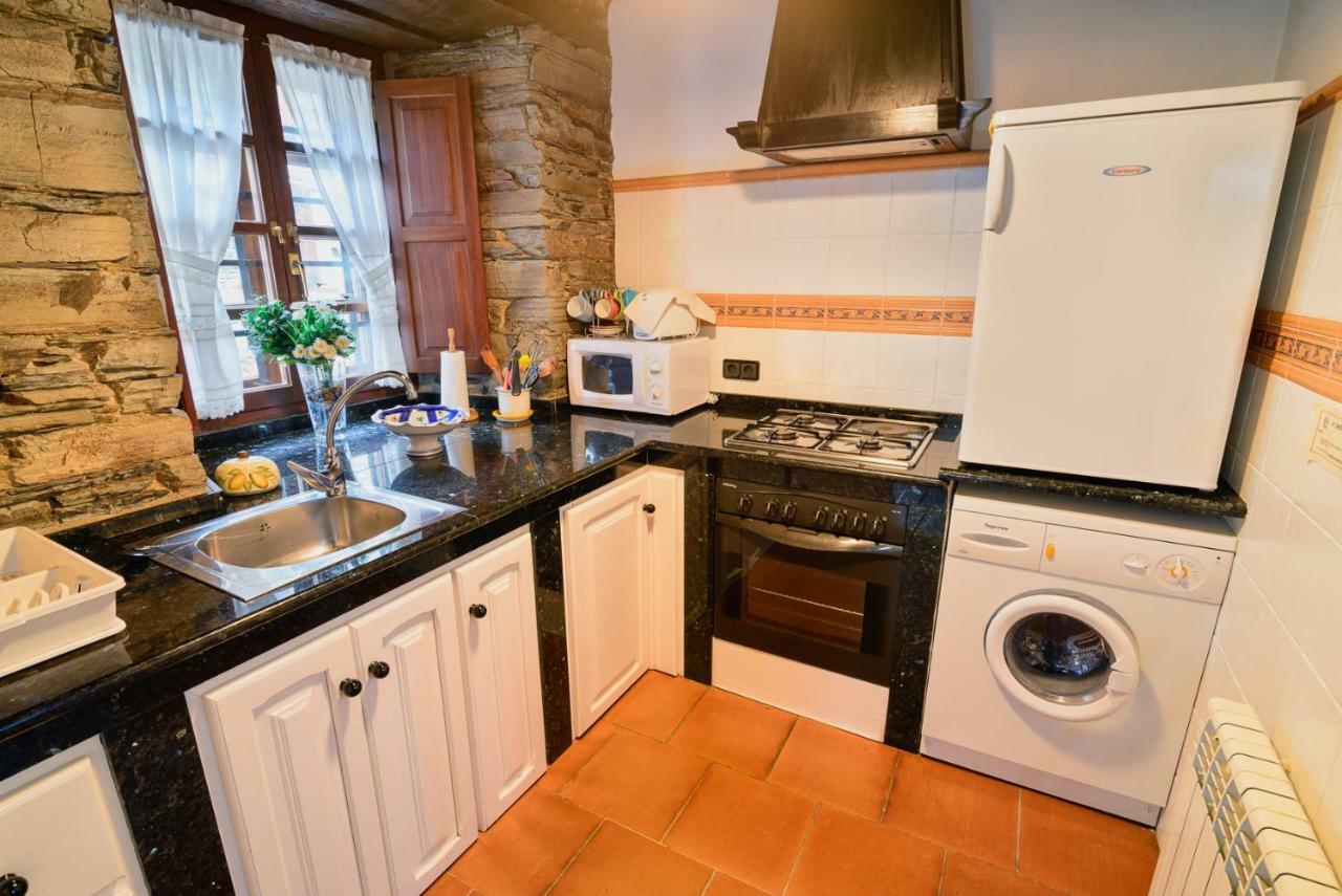 A Casoa II Apartment Santa Eulalia de Oscos Bagian luar foto